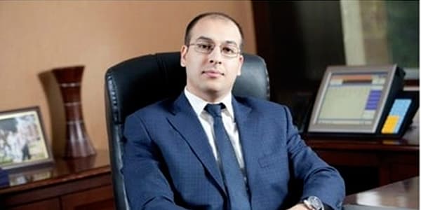 Ülvi Mansurovun “Azərpoçt”dan istefasına dair yeni iddialar