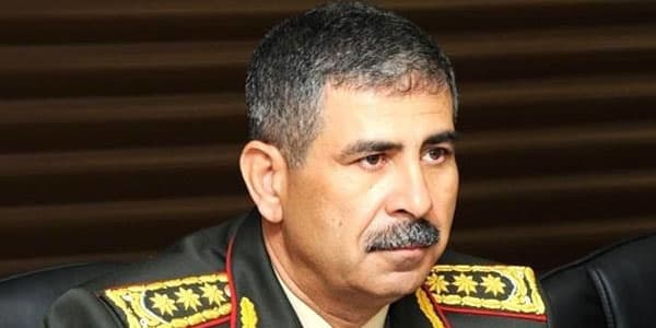 Zakir Həsənov ən yaxşı tabor komandirlərini seçdi (FOTO)