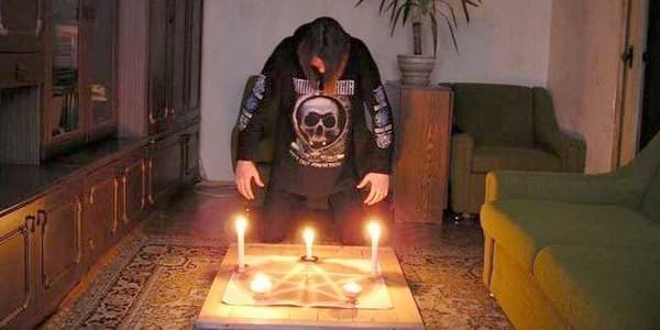 Azərbaycanın 7 satanisti - 2-si qadın, 5-i kişi...