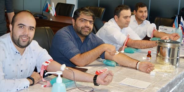 “Nikoil Bank” ənənəvi qanvermə aksiyası keçirib (R)