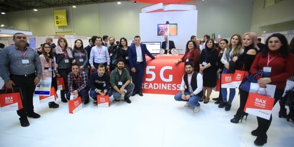 Bakcell ilk dəfə 5G texnologiyasına hazırlığı nümayiş etdirir (R)