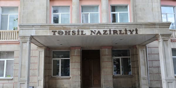 Nazirlik: Təhsil nazirinin vətəndaşlarla görüşü təxirə salınıb