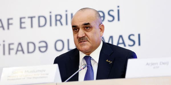 Nazir işsizliyin səbəblərindən danışdı