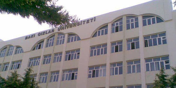 Qızlar Universitetinin tələbəsi: "Rektor şəxsiyyətimi alçaltdı"