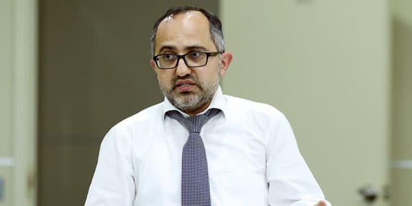 Əkrəm Həsənov: "Palata banklara xəbərdarlıq etməlidir"