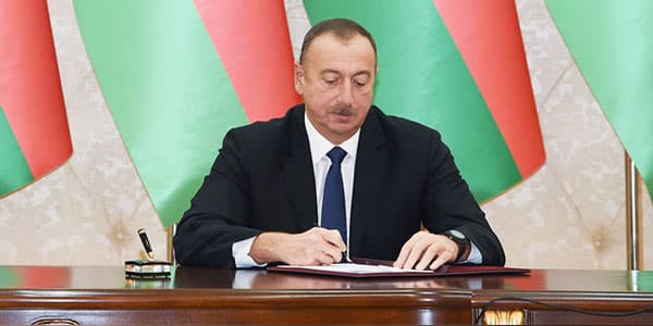 Prezident Dövlət Proqramı təsdiqlədi