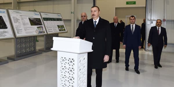 Prezident Sumqayıtda zavod və fabrikin təməlini qoydu, açılışlar etdi (FOTOLAR)