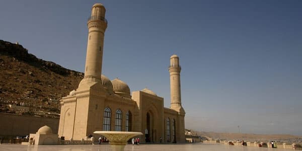 Bibiheybət dünyanın ən gözəl məscidlərinin sırasında