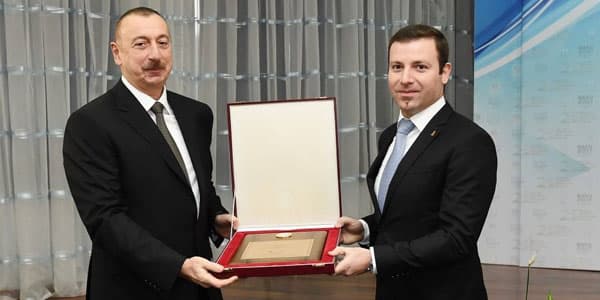 “Əməkdar artist” haqqında lətifə