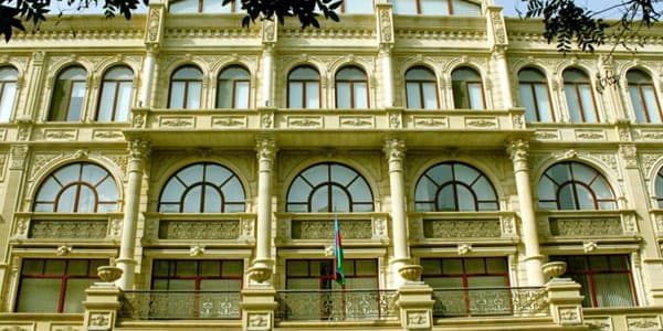Daha bir qurumda nöqsanlar aşkarlandı