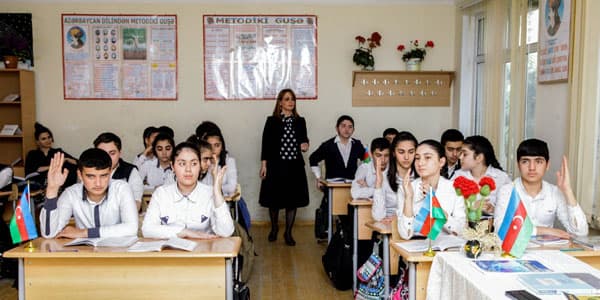 Yanvar ayında 45 min müəllimin əməkhaqqı artacaq