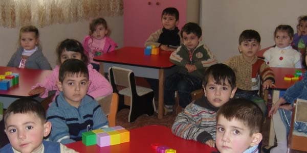 Uşaq bağçalarının qida rasionlarında çatışmazlıqlar var (VİDEO)