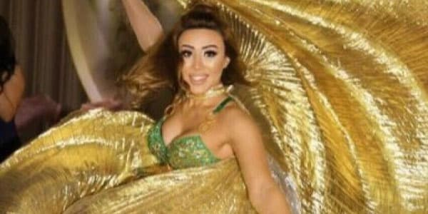 Rəqqasə Aygün: "Bir gecə üçün mənə 100 min dollar təklif etdi" (FOTOLAR)