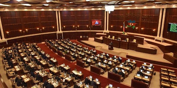 Deputatdan Milli Məclisin İntizam Komissiyasının tərkibi ilə bağlı təklif