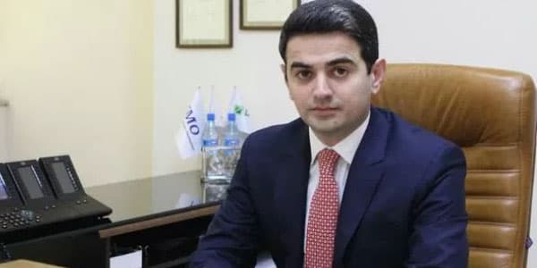 “Dəmirbank”ın sədrindən bankın bağlanmasına münasibət