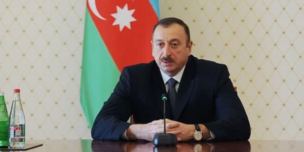 İlham Əliyev dünya azərbaycanlılarını təbrik etdi