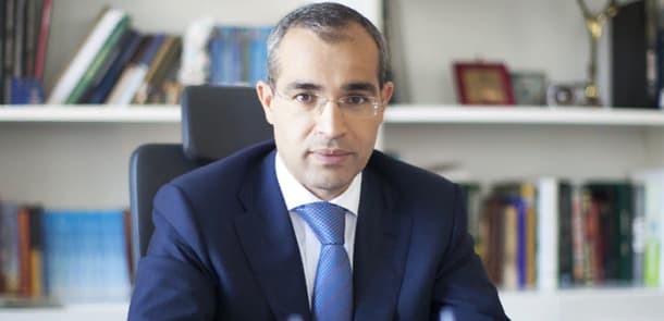 Mikayıl Cabbarov 2 müşavir və köməkçi təyin etdi