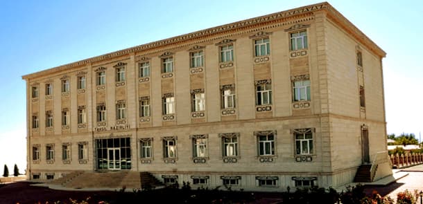 Naxçıvanda ixtisarlar başladı: yüzlərlə təhsil işçisi işsiz qalacaq
