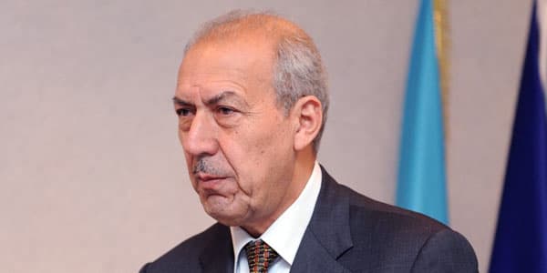 Prezidentin sədr təyin etdiyi Fəxri Kazımov kimin oğludur?