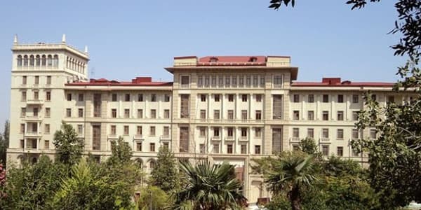 Nazirlər Kabinetinin saytında müəmmalı dəyişiklik