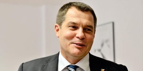 Çexiyanın Azərbaycandakı səfiri postunu tərk edir