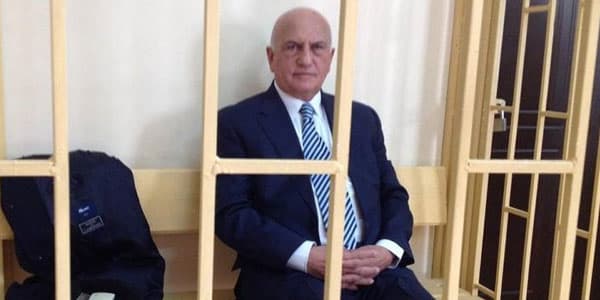 Əli İnsanov məhkəmədə iştirak etməkdən imtina etdi