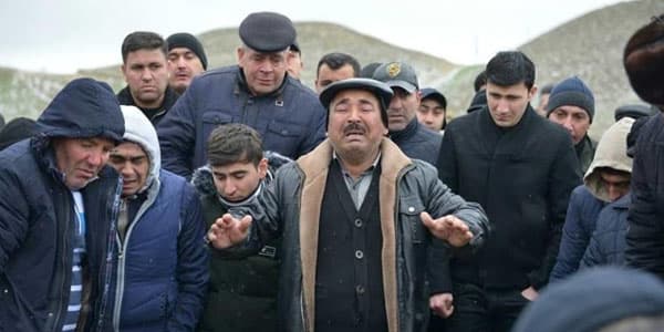 Vüqar Mahmudoğlu dəfn olundu (FOTOLAR)
