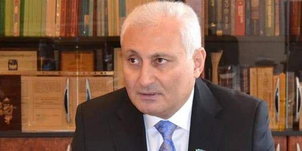 Millət vəkilindən akademikə: "Xaos yaratmayın!"
