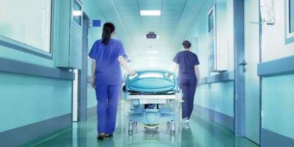 Bakıdakı klinikalarda yeni "dəb" yayılır (VİDEO)