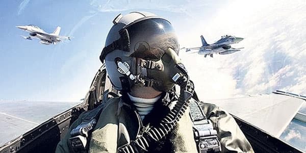 Türk pilotdan Afrində tarixə düşəcək addım (VİDEO)
