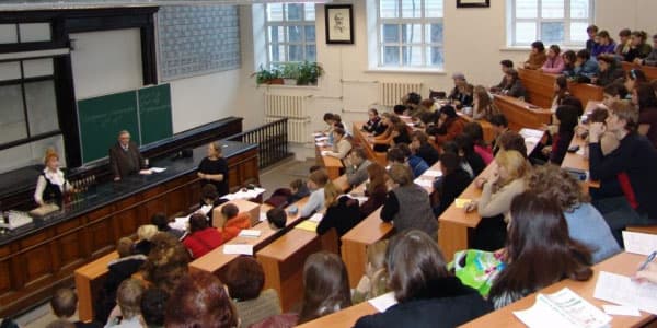 Azərbaycan universitetlərinin rektorları kimlərdir? (SİYAHI)