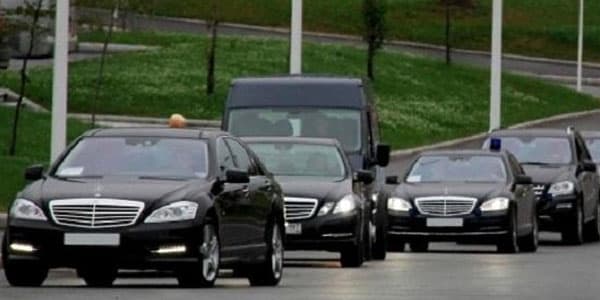 İşə piyada gedən Azərbaycan naziri kimdir?