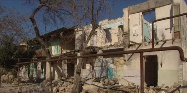 Bakıda köhnə binalar sökülür: Yerinə çoxmərtəbəli binalar tikiləcək (VİDEO)