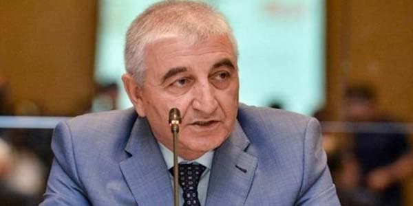 Məzahir Pənahovdan sosial şəbəkələrlə bağlı xəbərdarlıq