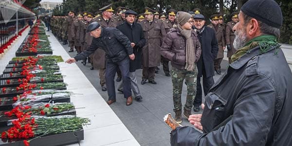 Şəhid anası oğluna qovuşdu