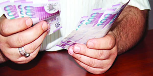 Bakıda kimlər daha çox maaş alır?
