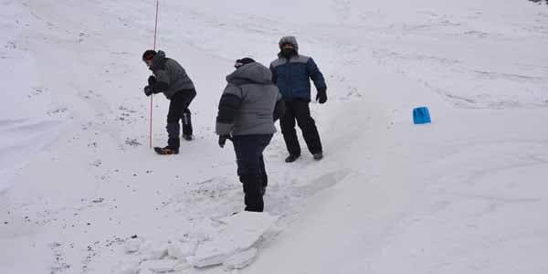 Alpinistləri axtarmaq üçün gələn türkiyəli mütəxəssislər axtarışları dayandırdı