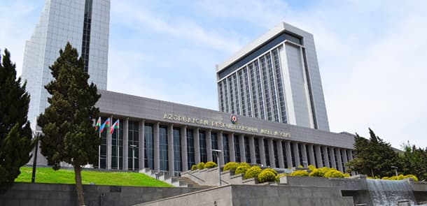Deputatlarımız Avstriyaya gedir