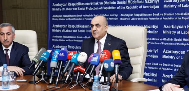 Səlim Müslümov: "Artım pensiyaçıların 94 faizinə şamil olunacaq"