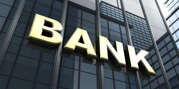 3 bankın aktivi bütün bankların aktivlərinin 50%-dən çoxdur