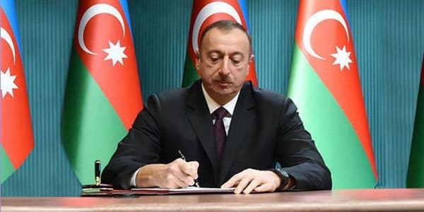 Prezident Qasım Əliyev və Ramiz Rzayevi sədr təyin etdi (FOTO)