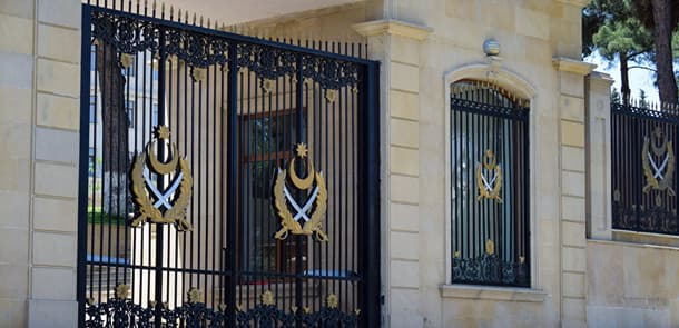 Azərbaycanla Böyük Britaniya arasında hərbi əməkdaşlıq planı imzalandı