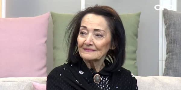 25 il efirdən uzaq düşən xalq artisti ağladı: “Kövrəldim” (VİDEO)