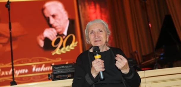 Bəxtiyar Vahabzadənin həyat yoldaşı vəfat etdi