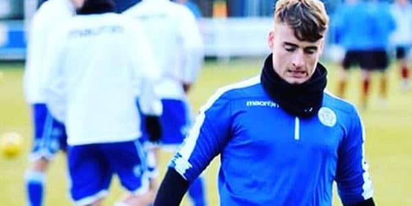 69 yaşlı futbolçu transfer olundu
