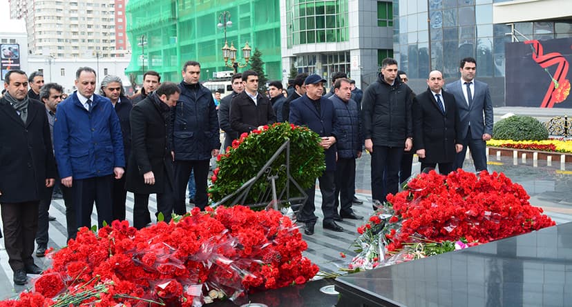 NIKOIL | Bank-ın kollektivi Xocalı qurbanlarının xatirəsini yad etdi (FOTOLAR)