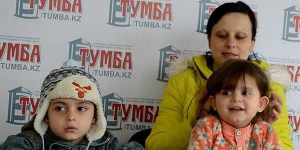 Azərbaycanlını deportasiya etdilər, ailəsi küçədə qaldı (VİDEO)