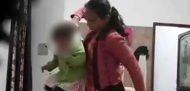 Dəhşət! Baxıcı 18 aylıq körpəni elə hala saldı ki... (FOTO/VİDEO)