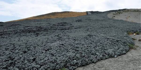 Bakıda palçıq vulkanı püskürdü (FOTO)