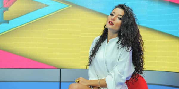 Xanım müğənnimiz qəzaya düşdü: yaralanan var (FOTOLAR)